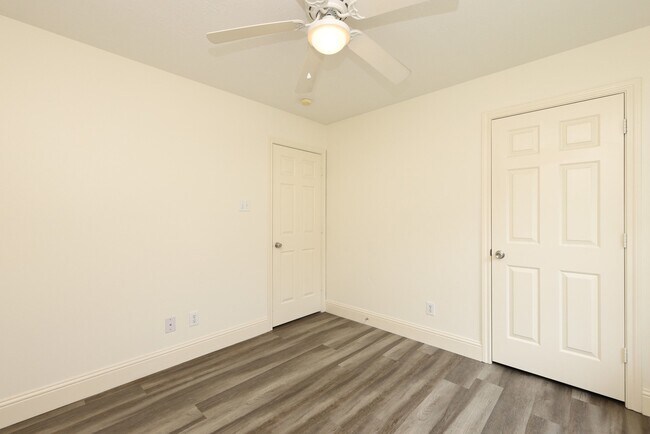 Building Photo - 5313 Caprock Dr