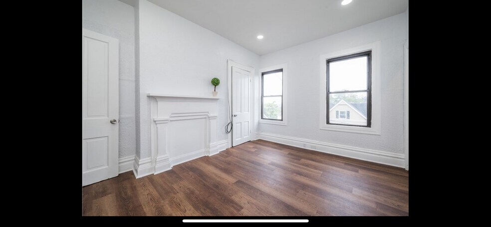 Building Photo - 59 Greenbush St