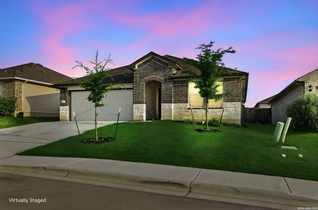 Building Photo - 845 Bahia Pl