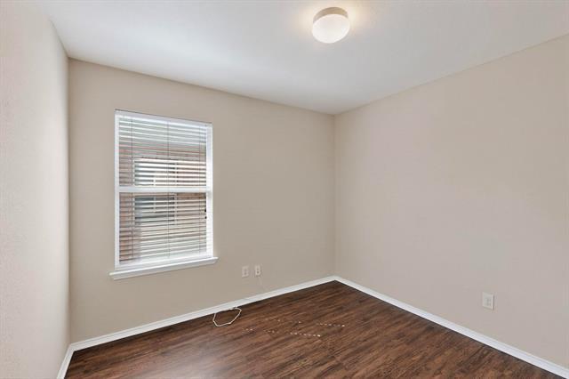 Building Photo - 9120 Sun Haven Way