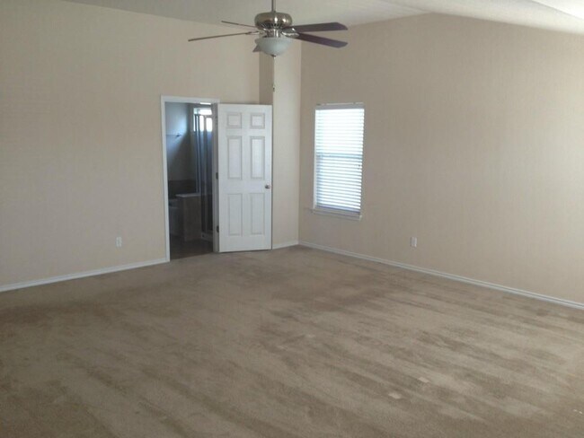 Building Photo - 1109 Alpine Mountain Dr