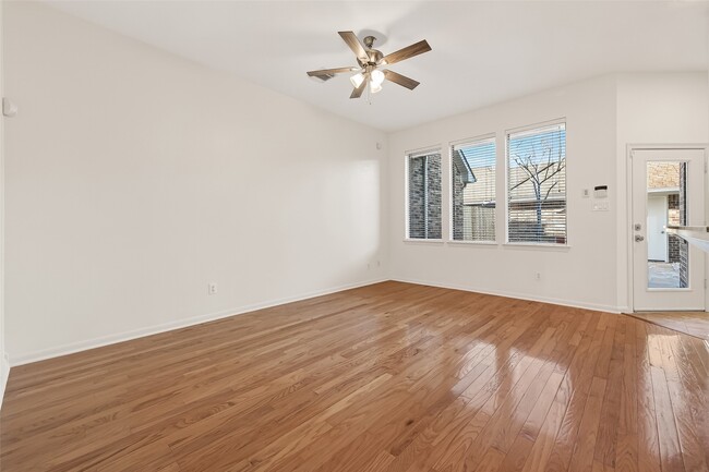 Building Photo - 17719 Brair Arbor