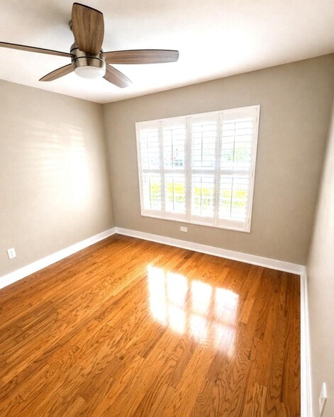 Building Photo - 1135 Dover Ct