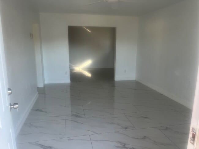 Building Photo - 2371 NW 61st St