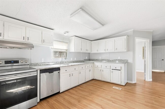 Building Photo - 297 Gettysburg Dr