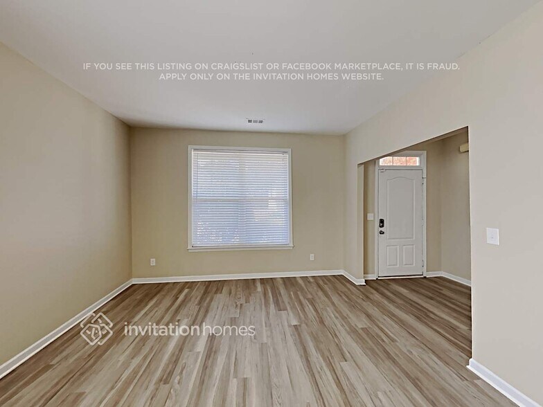 Building Photo - 4328 Savannah Dr