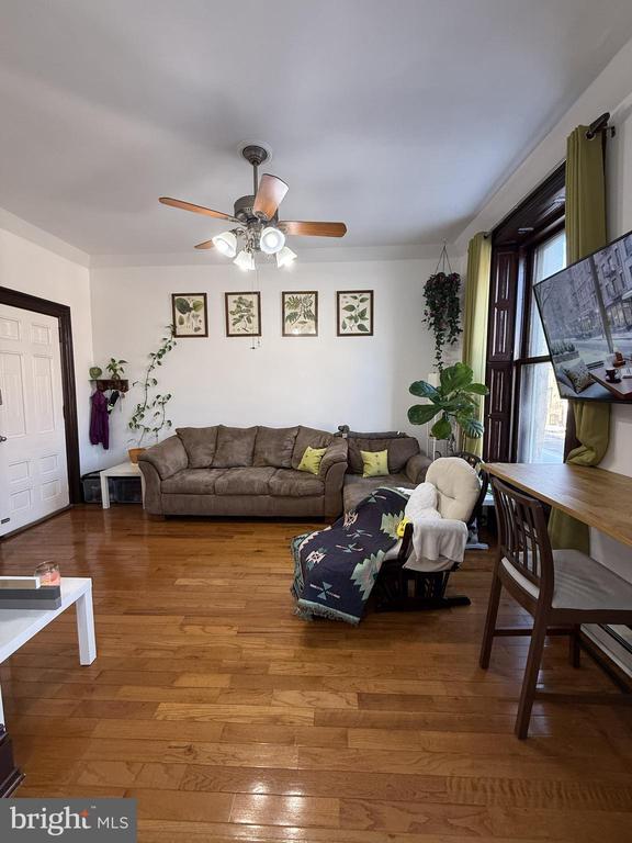 Building Photo - 2008 Spring Garden St