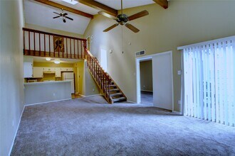 Building Photo - 12220 Copper Tree Pvt Ln