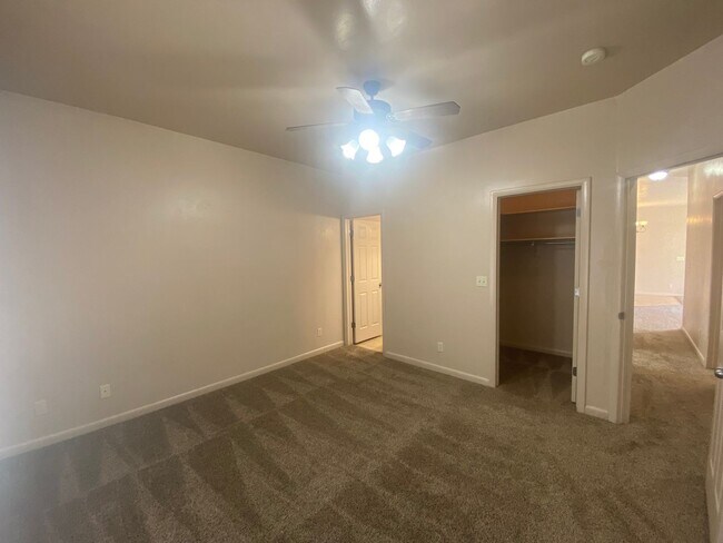 Building Photo - 154 S 1250 W