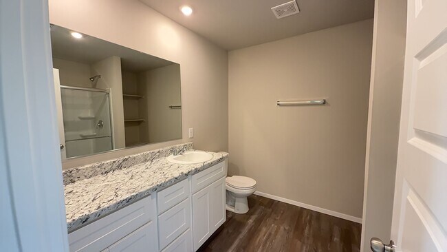 Building Photo - Welcome to your dream home in the heart of...