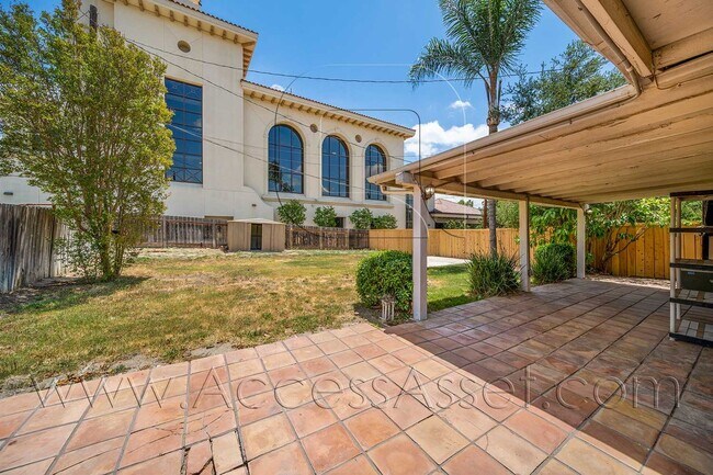 Building Photo - Charming 3 Bed/2 Bath Home In the Heart Of Old Town Temecula!