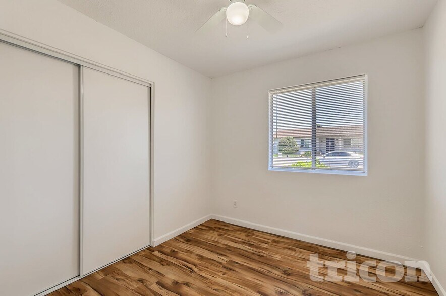 Building Photo - 17834 N 9th Ave