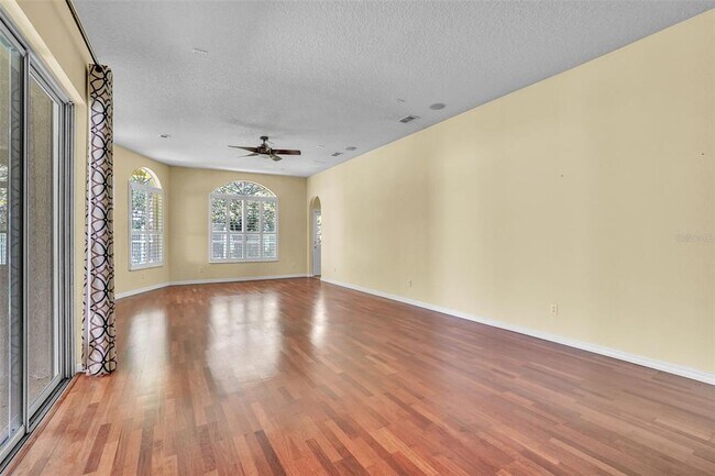 Building Photo - 10027 Hart Branch Cir