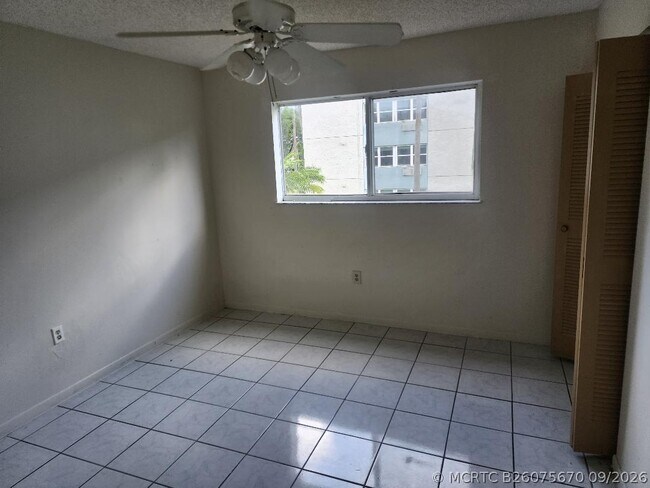 Building Photo - 11311 SW 200th St