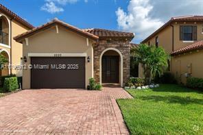 Building Photo - 5220 NW 48th Ln