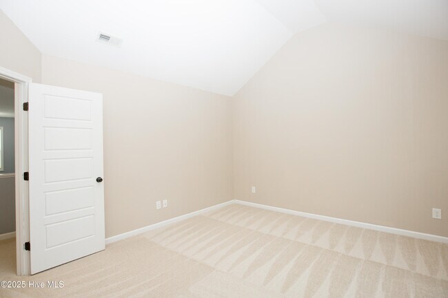 Building Photo - 130 Timberhurst Ct