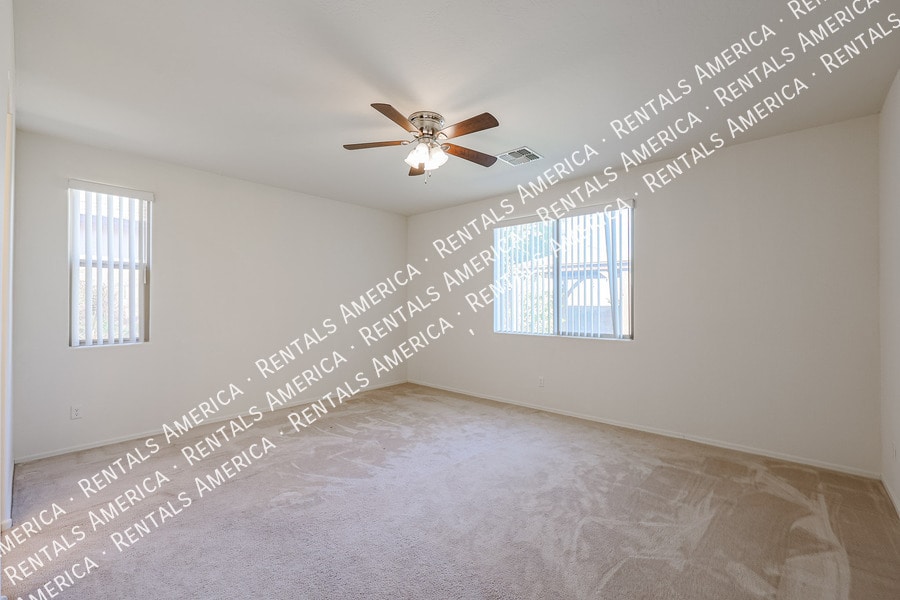 Building Photo - 15734 W McKinley St