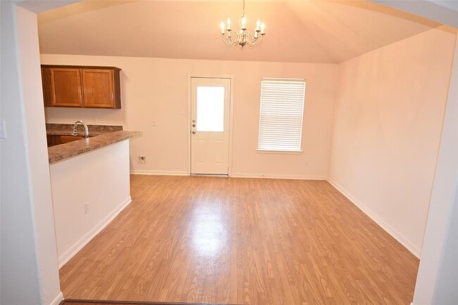 Building Photo - 12685 Lake Conroe Hills Dr