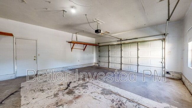 Building Photo - 430 Merlot Dr