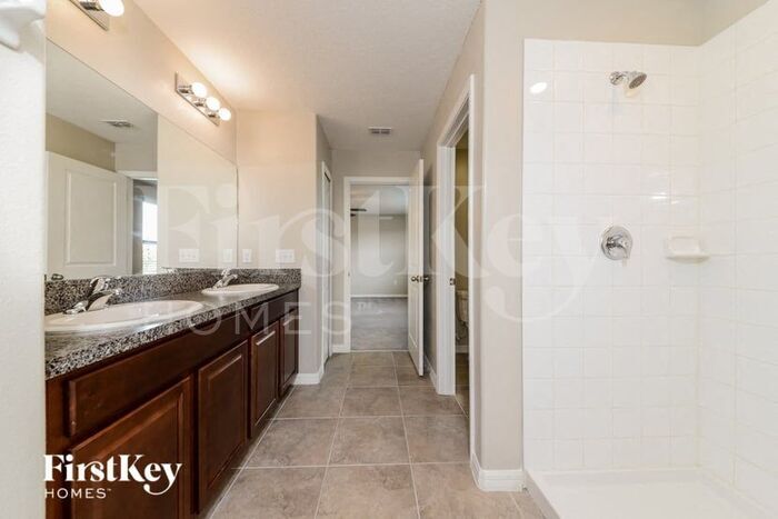 Building Photo - 12613 Lemon Pepper Dr