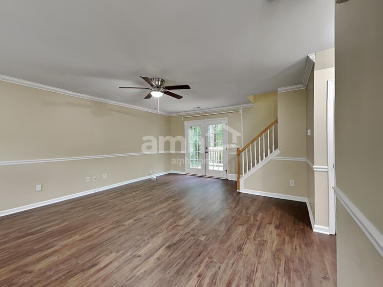 Building Photo - 815 Turmeric Ln