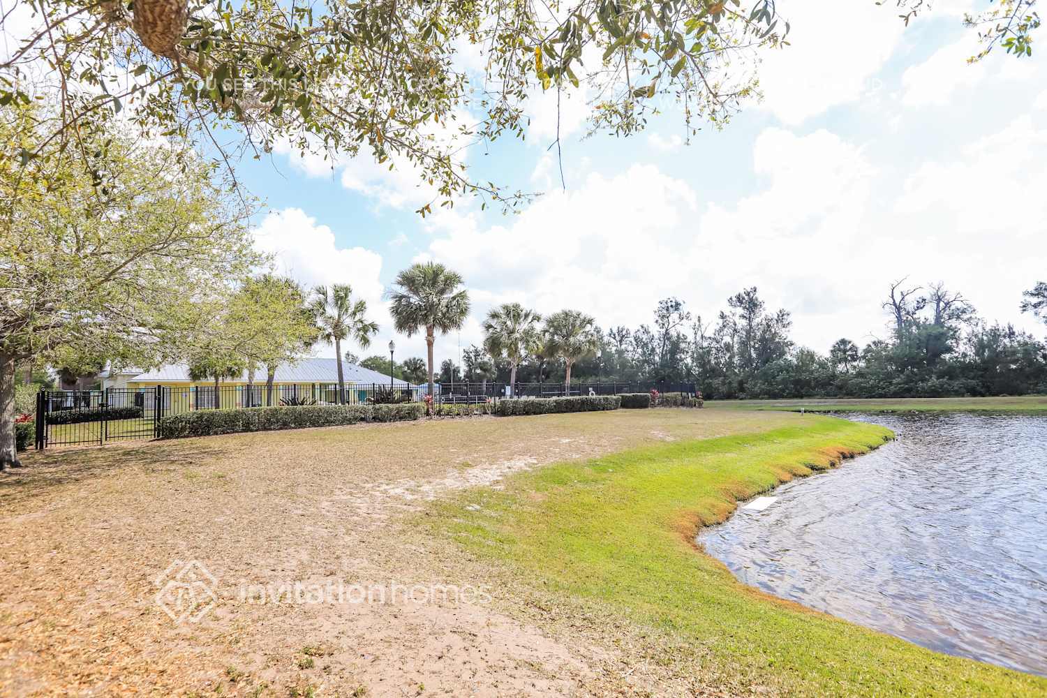 Building Photo - 1417 Flower Dust Dr