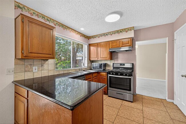 Building Photo - 4514 Treasure Trail