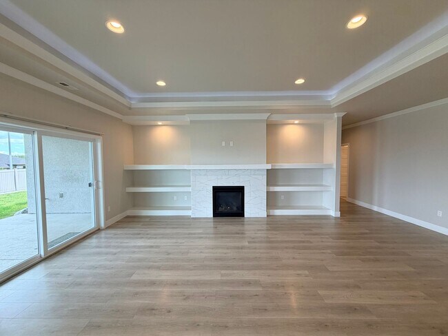 Building Photo - Gorgeous 4 bed, 2.5 ba in Richland's Westcliffe Neighborhood