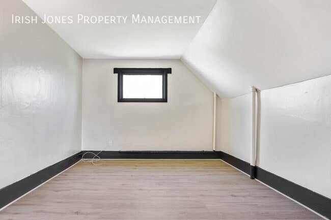 Building Photo - 59 Wex Ave