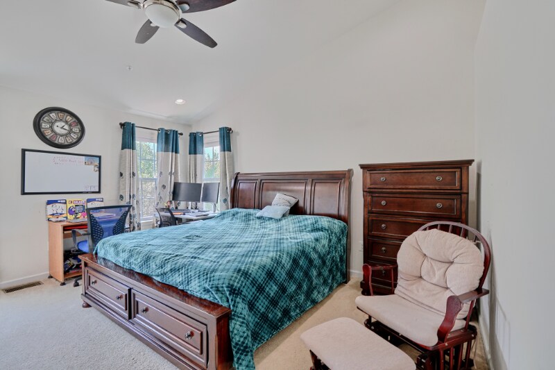 Building Photo - 7863 River Rock Way