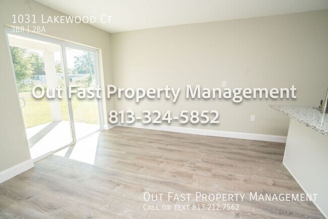 Building Photo - 1031 Lakewood Ct