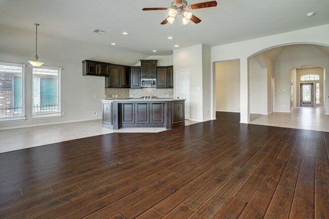 Building Photo - 26323 Crystal Cove Ln