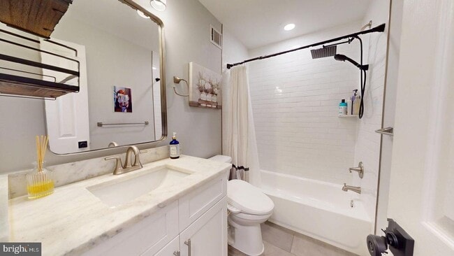 Building Photo - 4707 Holborn Ave