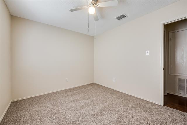 Building Photo - 1629 Thornhill Ln