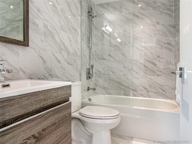 Building Photo - 9220 Biscayne Blvd