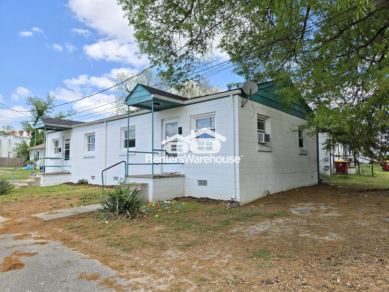 Primary Photo - 1151 Willcox St