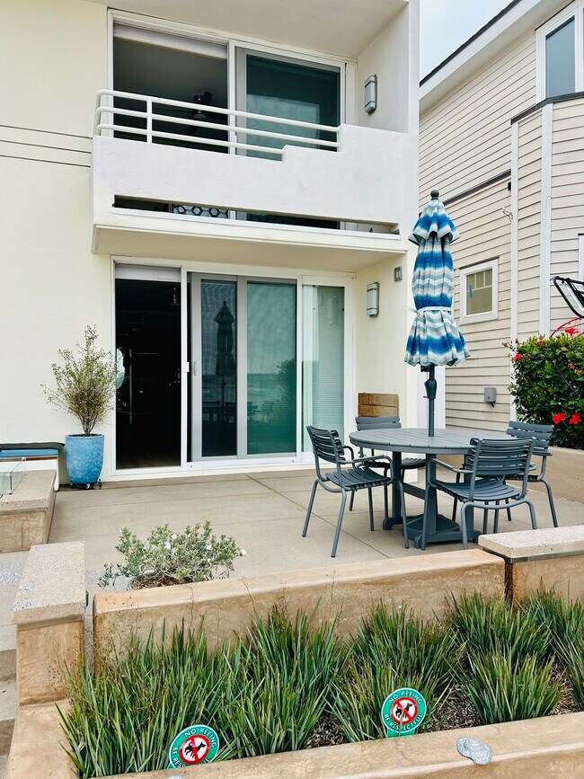 Building Photo - 2884 Bayside Walk
