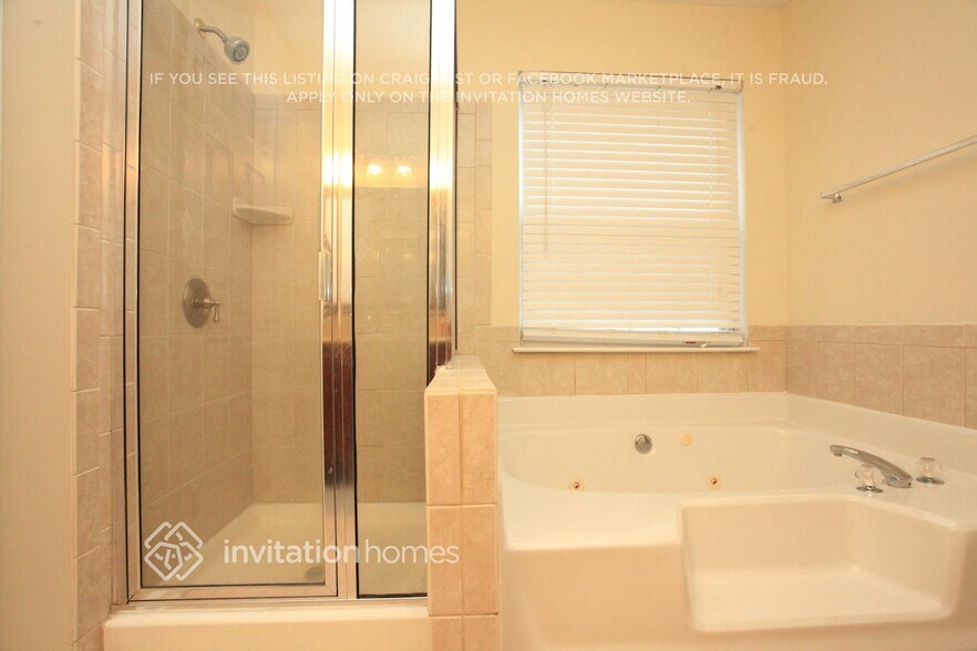 Building Photo - 5715 Branthurst Dr