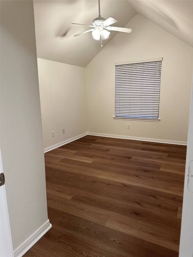 Building Photo - 176 Binnacle Ct