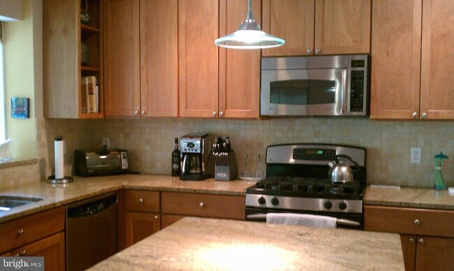 Building Photo - 4509 Harling Ln