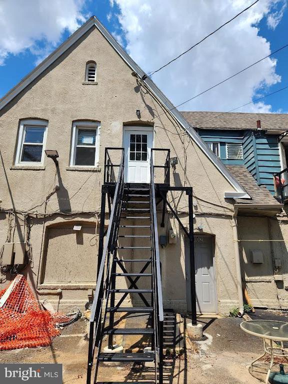 Building Photo - 108 S New Broadway