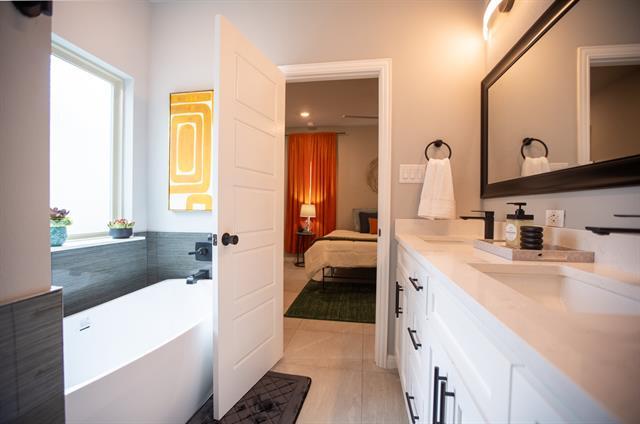 Building Photo - 836 E Maddox Ave