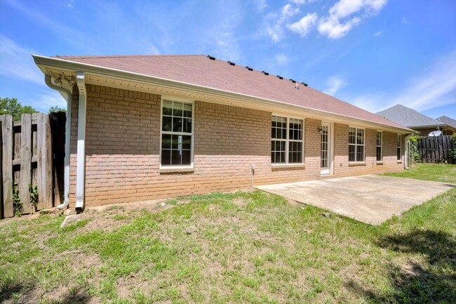 Building Photo - 4557 Country Glen Cir