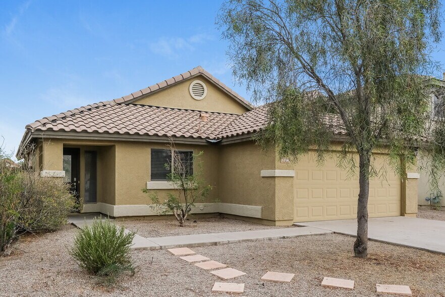 Building Photo - 1604 S 80th Ln