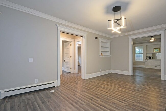 Building Photo - 2209 Aldrich Ave S