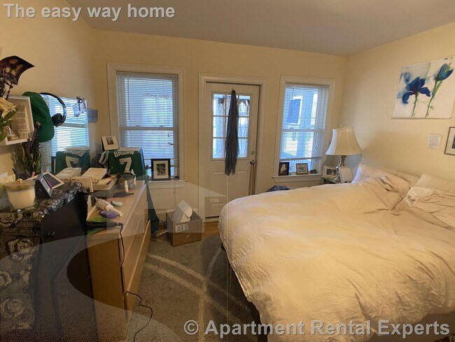 Building Photo - 80 Ten Hills Rd