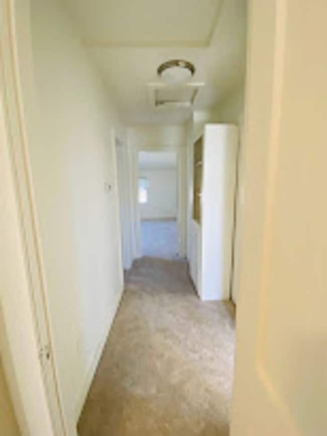 Building Photo - 171 N 800 W