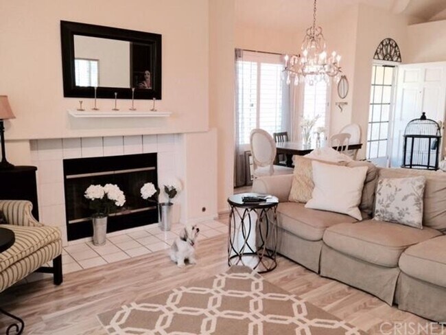 Building Photo - 7037 Paseo Encantada