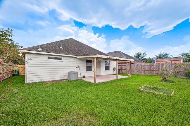 Building Photo - 6407 Capridge Dr
