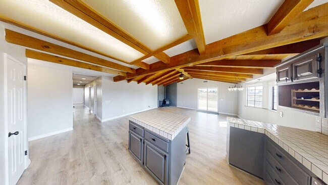 Building Photo - Charming 3 bed 2 bath Home in Yucaipa, Ca.